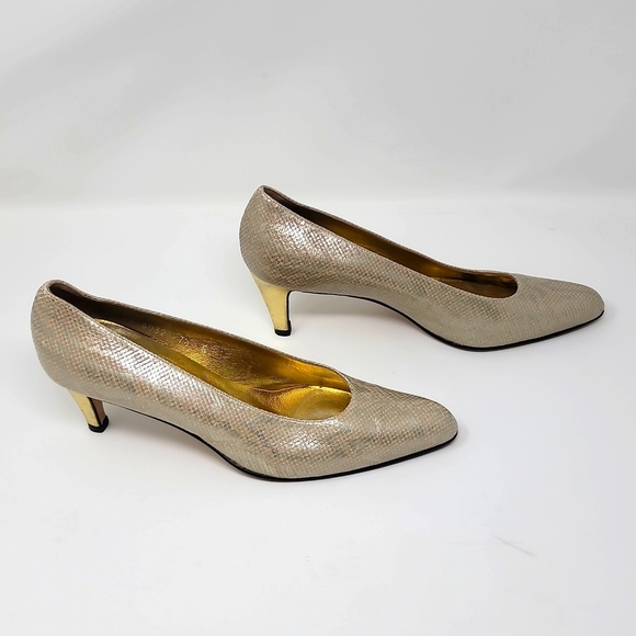 ♡ ESCADA Python Design Kitten Heels | Retro Point Toe Leather Italian Dress - Picture 2 of 12